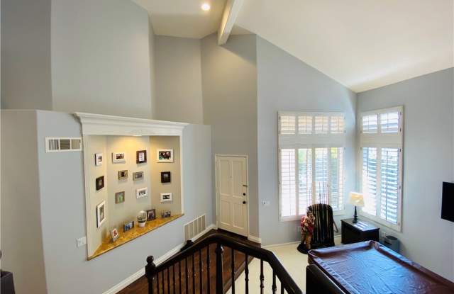 26251 Verona Pl Gallery 2