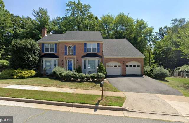 2095 ROBIN WAY COURT - 2095 Robin Way Court, Dunn Loring, VA 22182