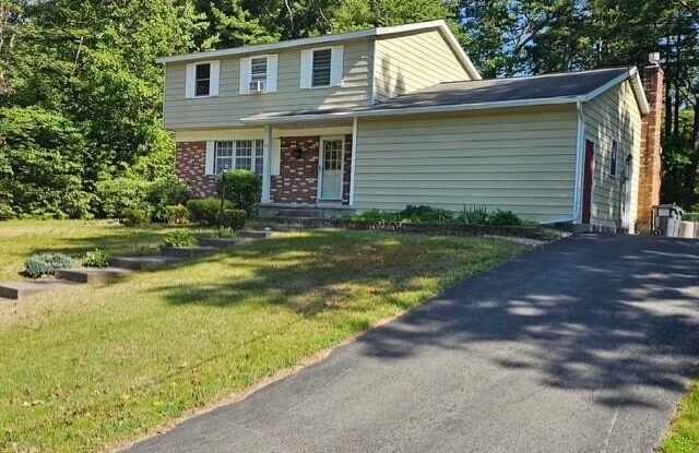 53 Tamarack Trail Gallery 1