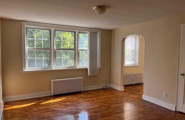 950 Delaware Ave Apt 6 photos photos