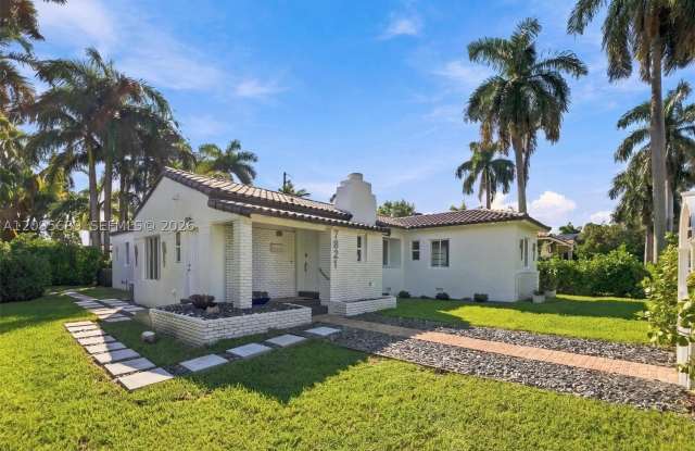 7821 Coquina Dr Gallery 1