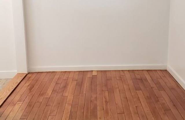 4429 S Lane Street Gallery 4