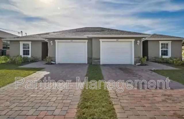 512 SW 3rd Ct - 512 Southwest 3rd Court, Cape Coral, FL 33991