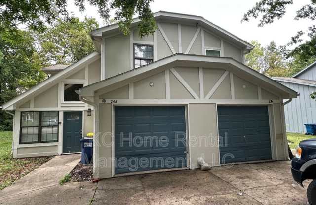 24 Cherry St - 24 Cherry Street, Liberty, MO 64068