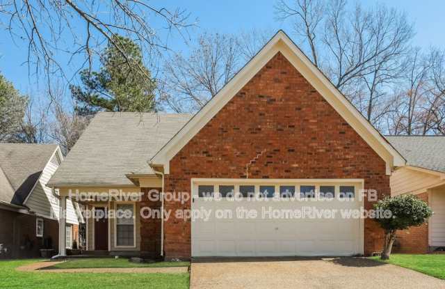 2426 Lake Edge Dr photos photos