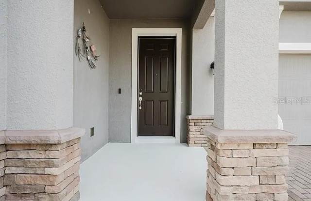 9072 OVERLOOK PASS Drive Gallery 2