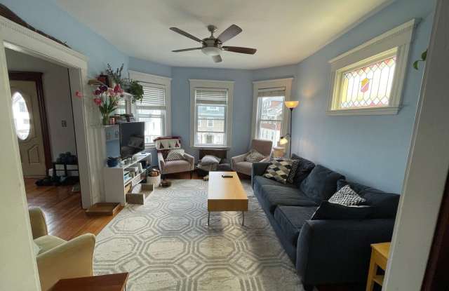 Charming 3 Bedroom-No Broker Fee photos photos