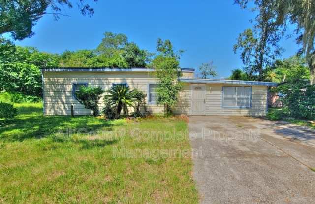 10610 Ithaca Dr photos photos