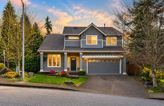 Charming Home in quiet Sunset Landing Community, Edmonds! photos photos