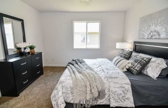 3 Bedroom, Single-story Townhomes for rent in Grinnell, IA photos photos 3 Bedroom, Single-story Townhomes for rent in Grinnell, IA photos photos