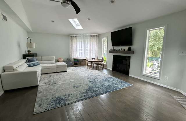 71 New Beginnings Crossing Gallery 1