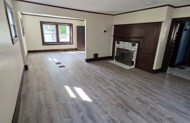 Spacious 4‑Bedroom, 1½ Bath Single‑Family Home for Rent - 39 Rugby Avenue, Rochester, NY 14619