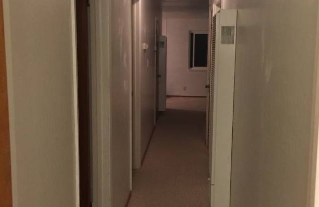 Charming Apartment in San Leandro Gallery 3