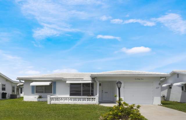 127 Leisureville Boulevard photos photos