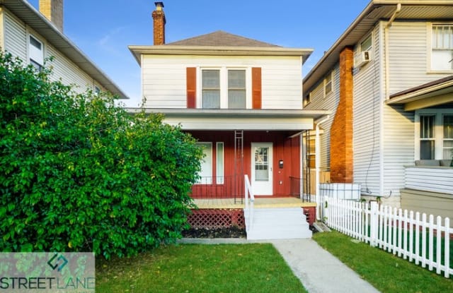 401 South Warren Avenue - 401 Warren Avenue, Columbus, OH 43204