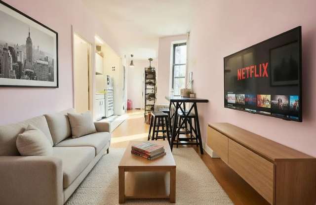 366 West 52nd Street photos photos