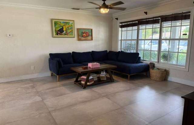 1520 NE 35TH Street 1520, Pompano Beach, FL 33064 - 6239 Gallery 3