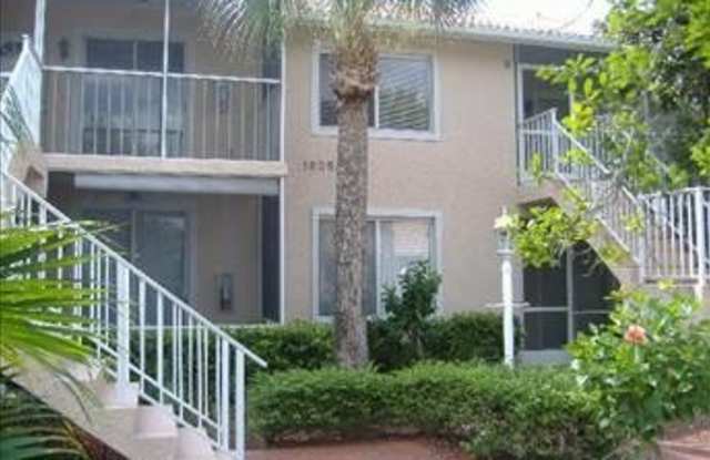 1625 WINDY PINES DR Gallery 2