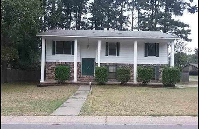 10 Crape Myrtle Place Gallery 1