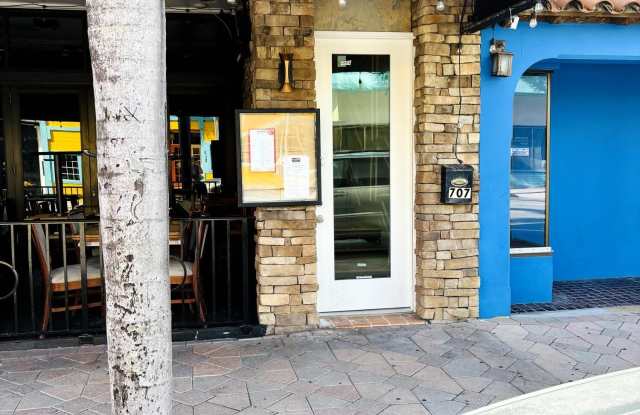 707 Lake Avenue Gallery 2