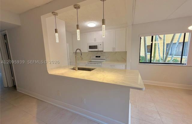 110 Meadows Cir Gallery 2