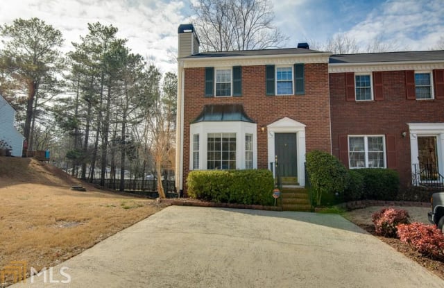 735 Anderson Walk - 735 Anderson Walk, Marietta, GA 30062
