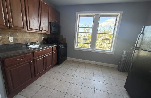 735 Avenue A photos photos