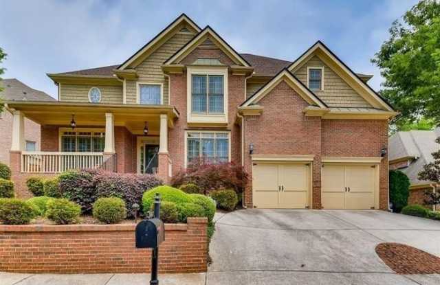 4530 Oak Brook Drive SE - 4530 Oak Brook Drive Southeast, Smyrna, GA 30082