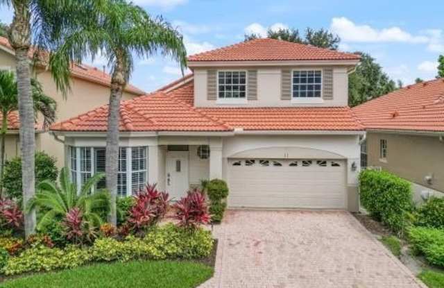 43 PINNACLE Cove Gallery 1