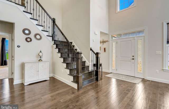 23311 SILCOTT WOODS Terrace Gallery 4