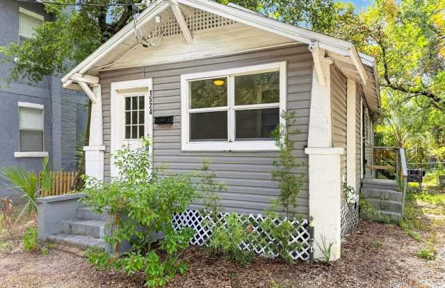 Renovated 2-Bedroom Home in Eastside Downtown Jacksonville Gallery 4
