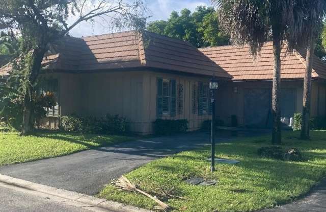 1950 COQUINA Way Gallery 1