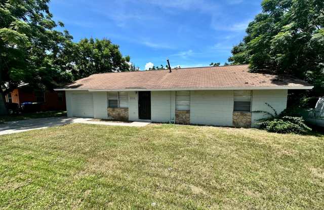 Charming 3-Bedroom Home in Apopka! photos photos