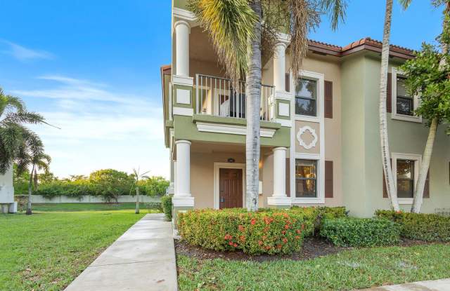 3585 Northeast 5th Street photos photos