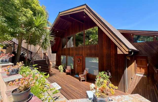 Fully Furnished Monterey Retreat with Bay Views | 30+ Night Rental photos photos