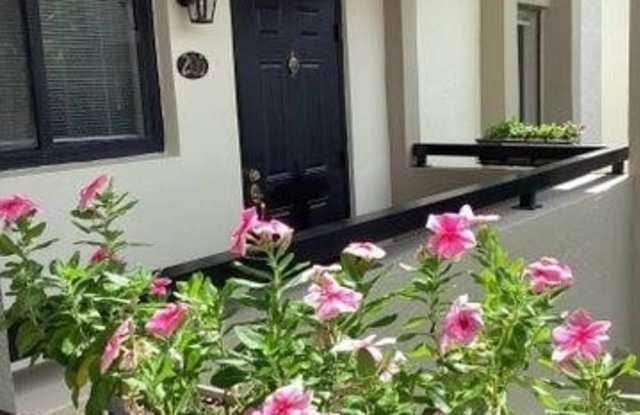 160 NW 70th Street - 160 Northwest 70th Street, Boca Raton, FL 33487 160 NW 70th Street - 160 Northwest 70th Street, Boca Raton, FL 33487