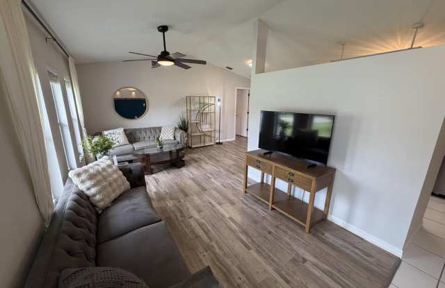 1305 Ambra Drive Gallery 2