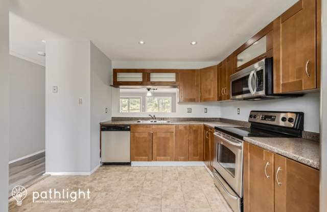 103 Courtland Woods Circle Gallery 4