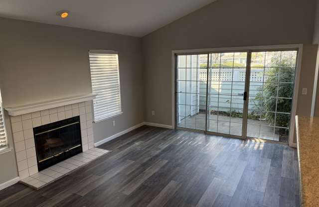 558 Torrey Pine Lane photos photos 558 Torrey Pine Lane photos photos