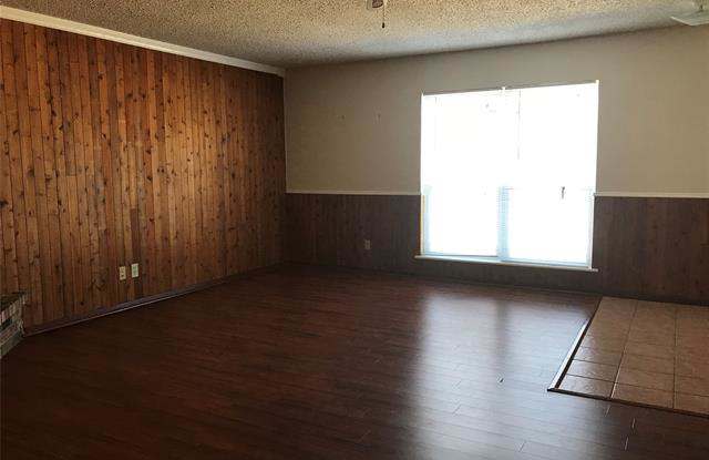 3305 Holly Lane Gallery 3