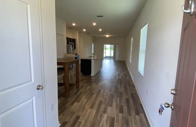 3033 Neverland Dr Gallery 2
