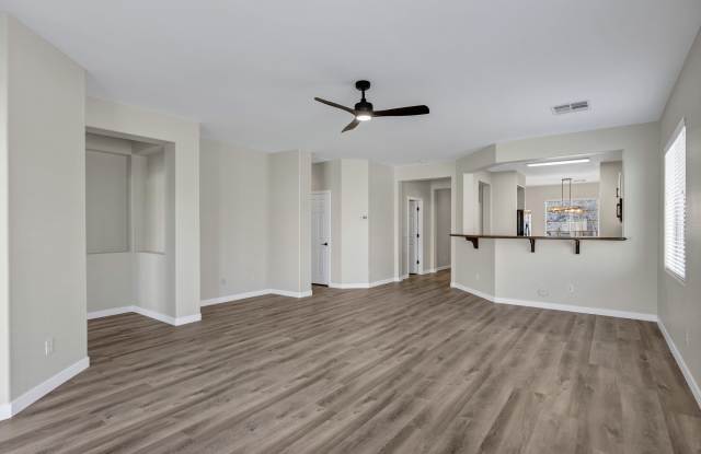 2408 West Tamarisk Avenue Gallery 2