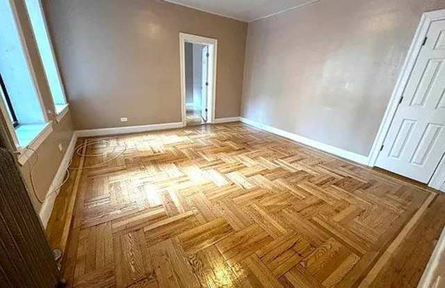 2700 Grand Concourse Gallery 2