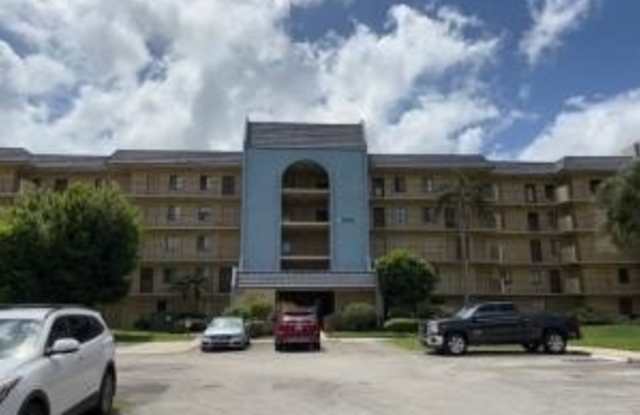 2820 Tennis Club Drive unit: 401 photos photos