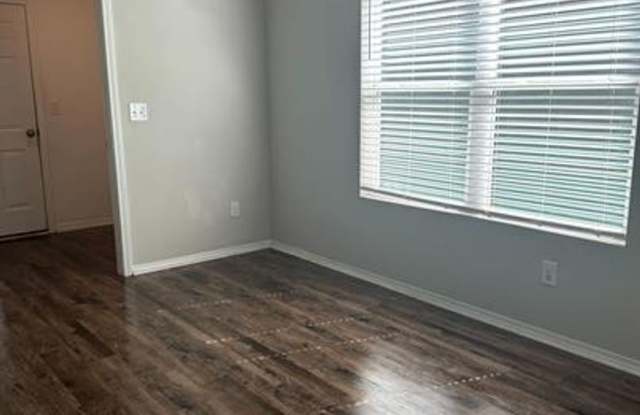 Spacious 3-Bedroom Home with 2-Car Garage in Montevallo! Gallery 4