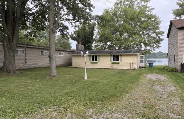 1353 North Cedar Lane Road Gallery 1