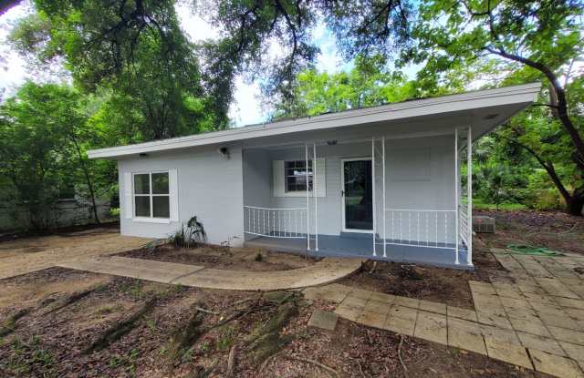 MOVE IN SPECIAL: Waived $350 Cleaning Fee!!!!! photos photos