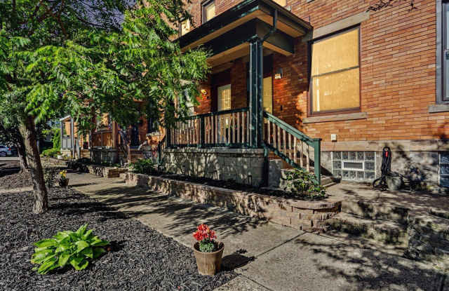 982 Highland Street photos photos