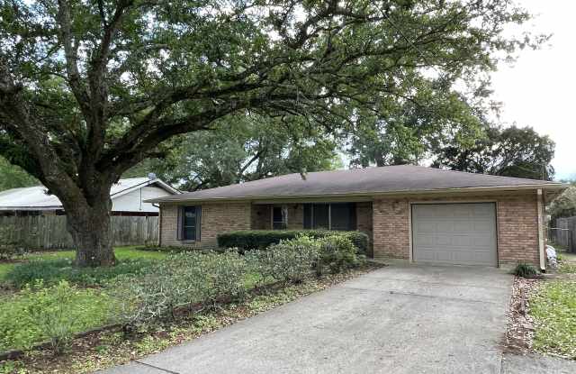 307 Pecan Drive photos photos
