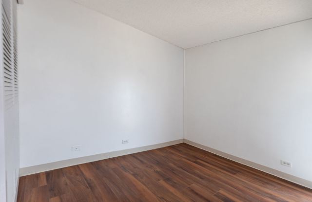 Queens Villa 1bd/1ba/1parking photos photos